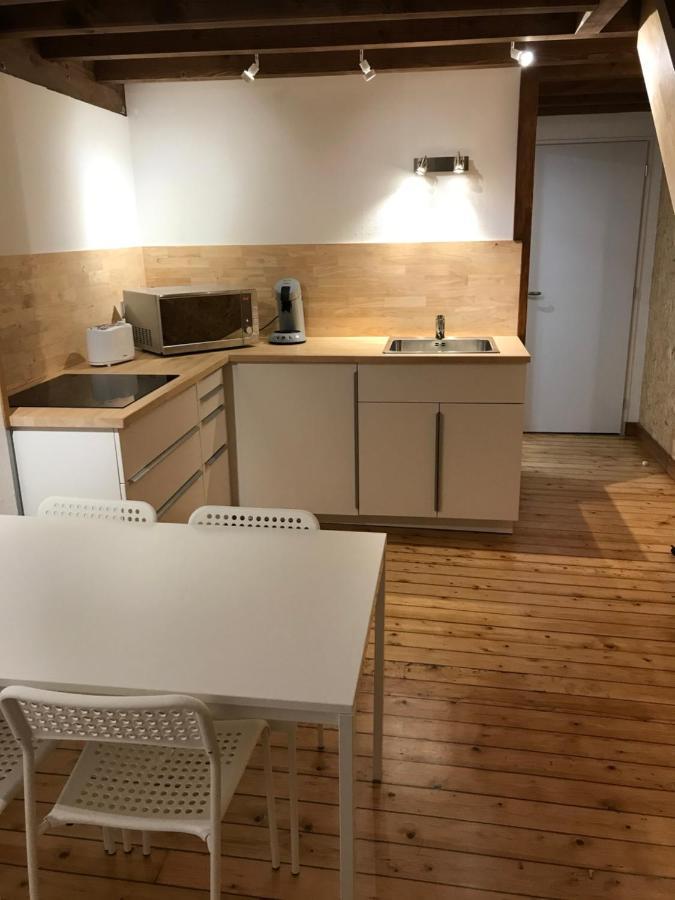 Studio De 35M2 Au Centre De Cusset Buitenkant foto